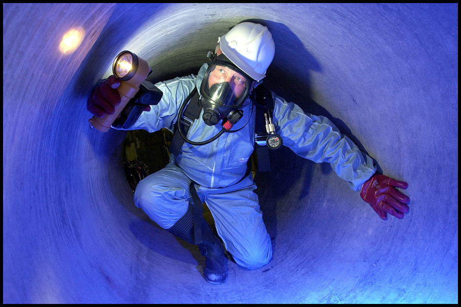 Bob Baty (Chief Executive) for South West Water demonstrates the breathing apparatus at the Hatherleigh Training Centre. CLIENT: South West Water